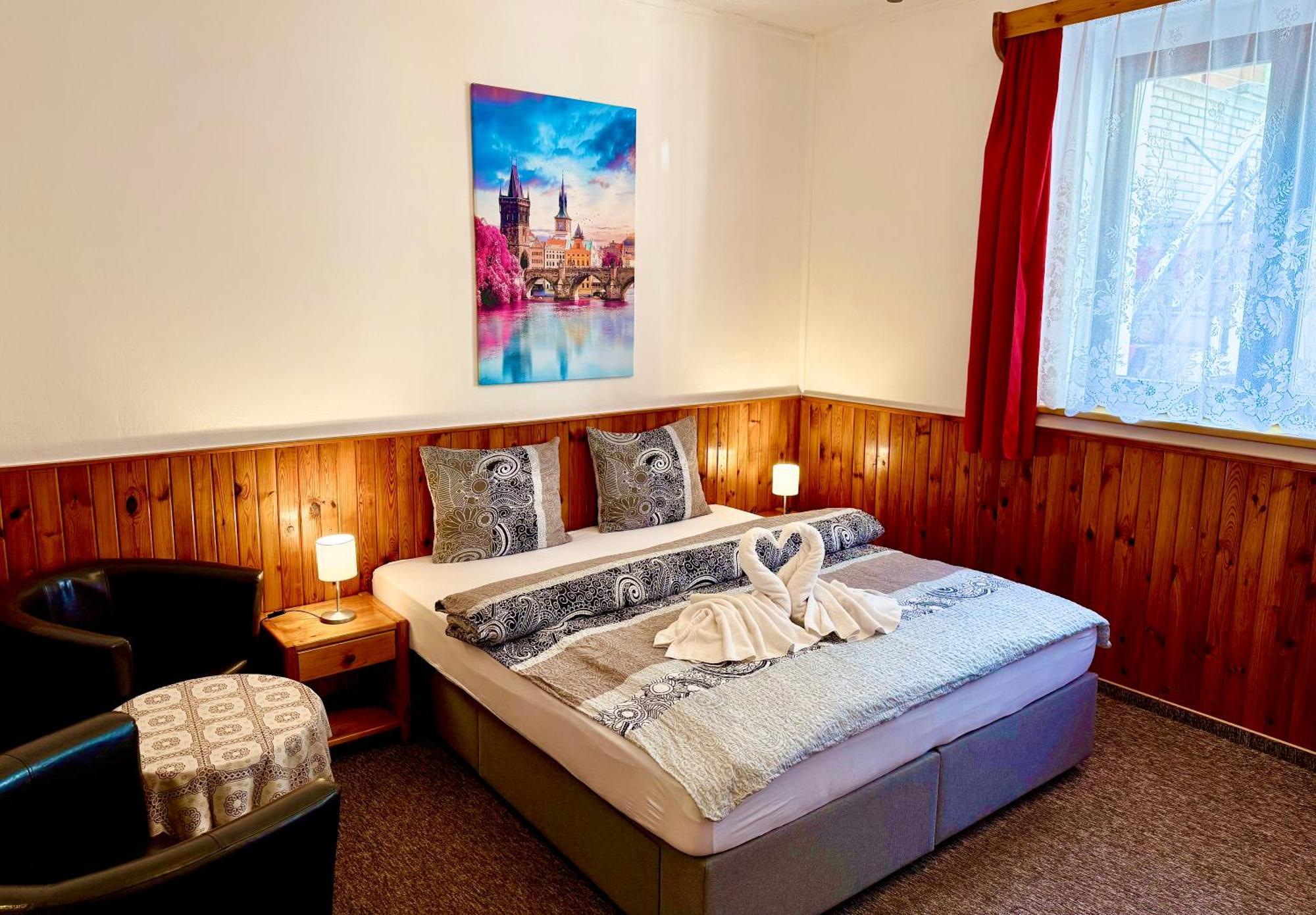 Chaloupka 3* Prag